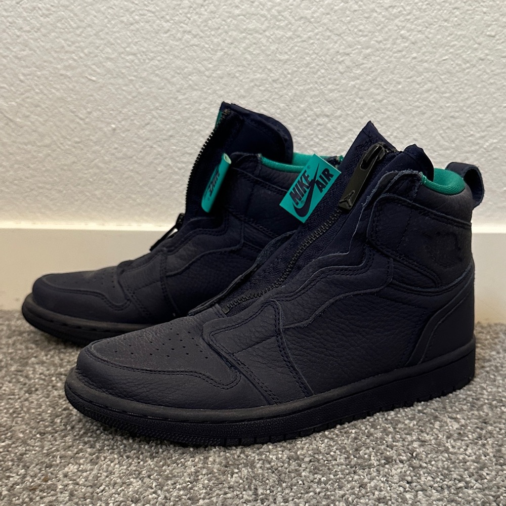 Nike Women’s Air Jordans Dark Blue and Teal Sneakers